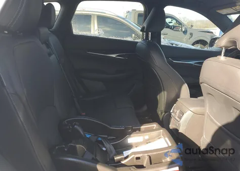 2025 Infiniti Qx50 Sport z USA, uszkodzony, nr VIN 3PCAJ5FB3SF110357